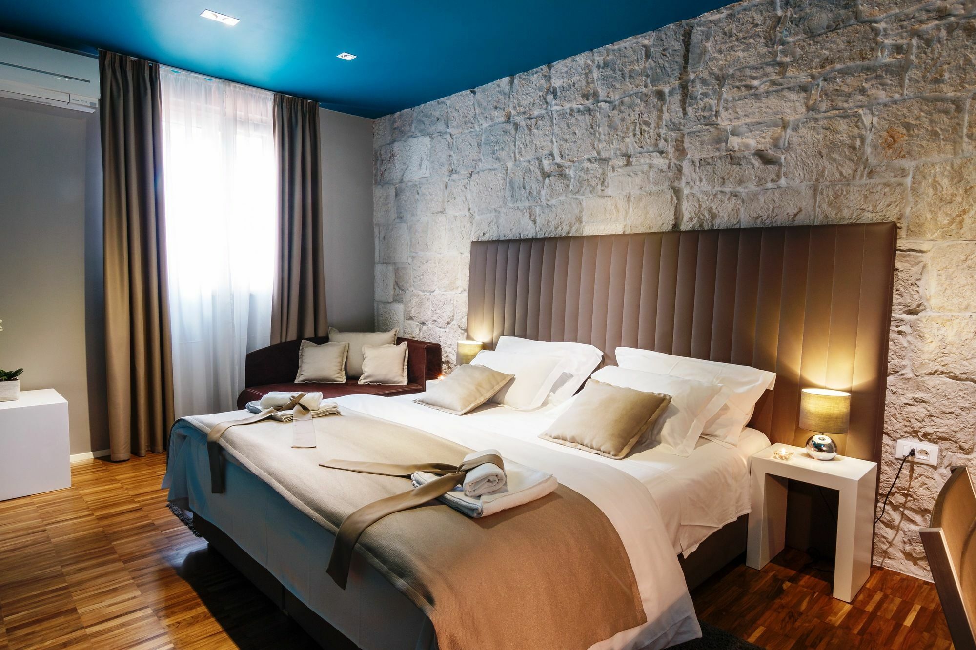Riva Luxury Rooms Спліт Екстер'єр фото